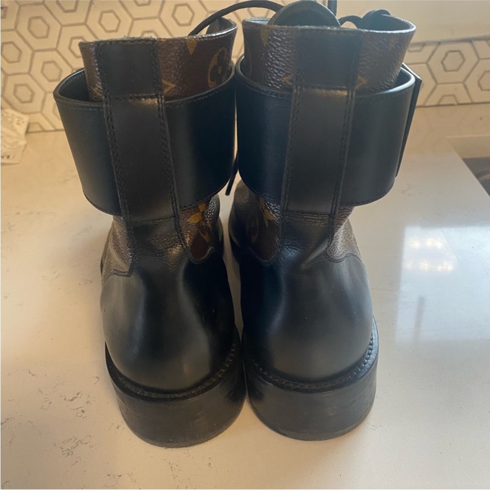 Louis Vuitton Women's Brown and Black Ankle Boots - Picture 4 of 12